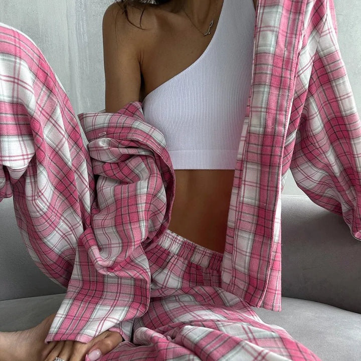 Leona™ - Cozy Checkered Pyjamas